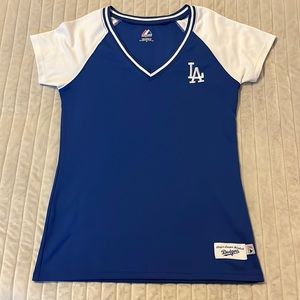 LA DODGERS! Short sleeve jersey! Pre loved. Only wore twice, In good condition.